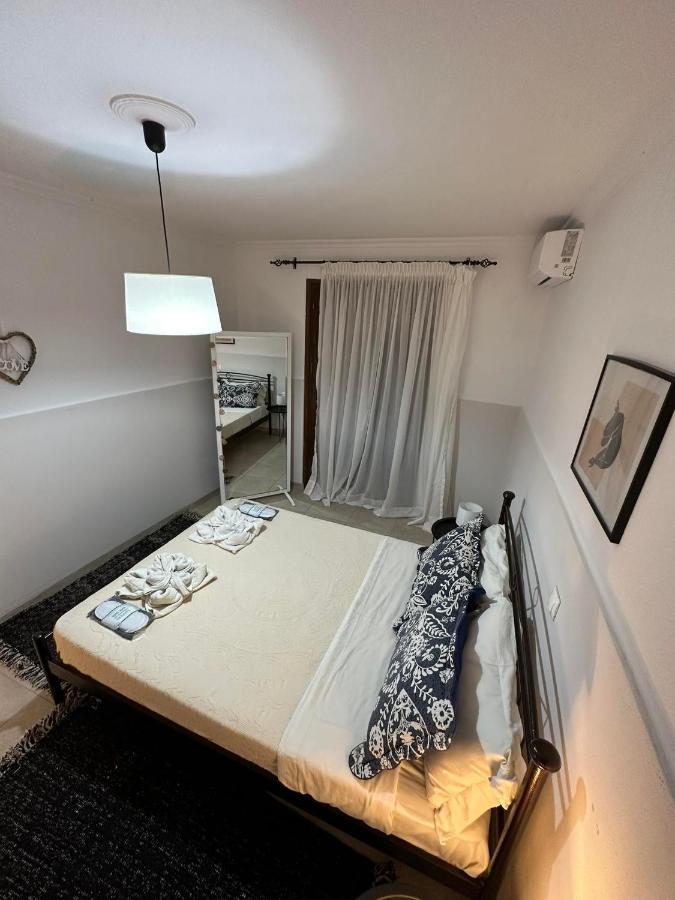 Eftyxia Apartment Perama  Esterno foto